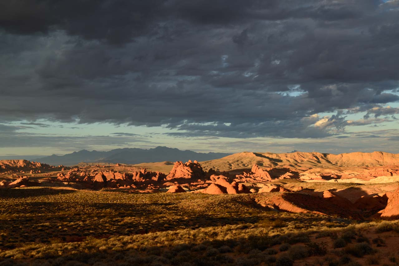 Formes, structures et textures dans Valley of Fire dans le Nevada.