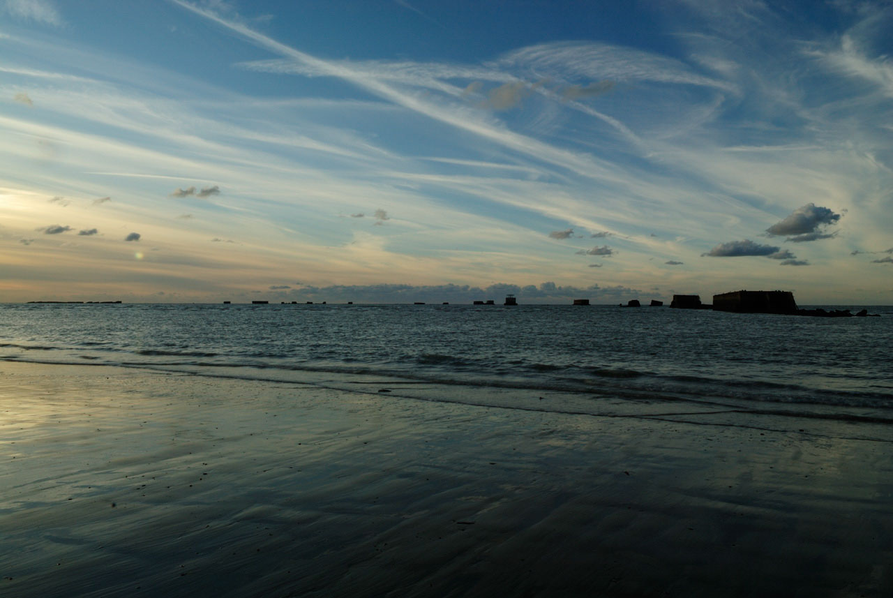 La plage de Arromanches en Normandie.