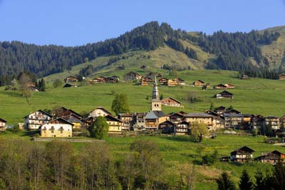 Landscapes and wildlife of Hauteluce in French Alpes. Photographs by Amar Guillen.