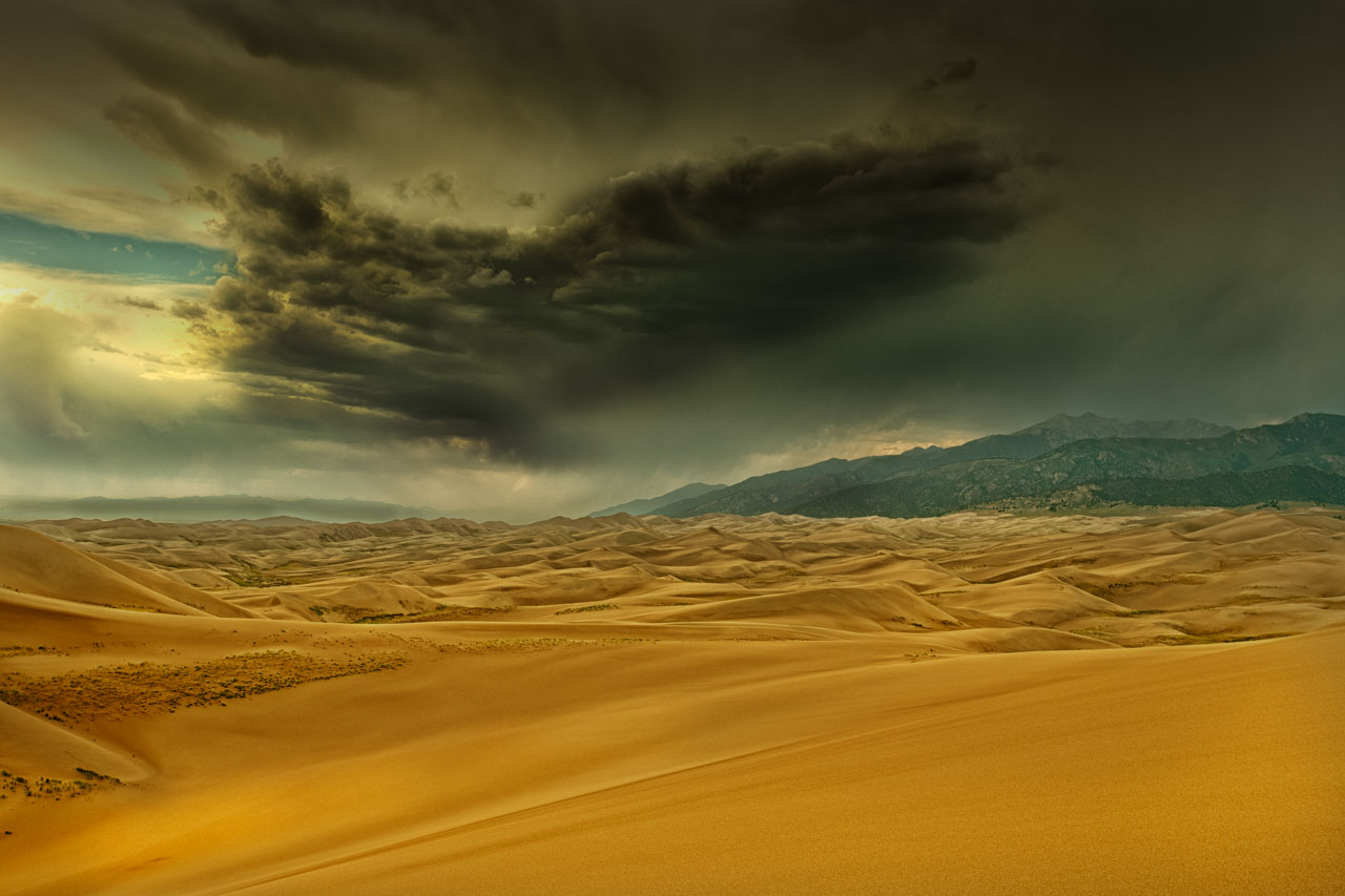 Developped photo of a landscape of Great Sand Dunes in Colorado state. Photo in color by Amar Guillen.