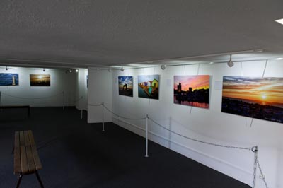 Exposition Lumières et Couleurs de la côte de la Charente-Maritime à la galerie D&S Souchon. Photographies par Amar Guillen.