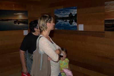 Exposition Lumières et Couleurs de la côte de la Charente-Maritime au Parc de l'Estuaire à Saint-Georges de Didonne. Photographies par Amar Guillen.