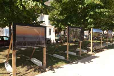 Exposition Reflets de Haute-Saintonge au Château de Jonzac. Exposition organisée par Isabelle et Amar Guillen.
