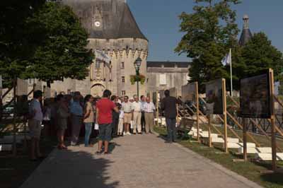Exposition Reflets de Haute-Saintonge au Château de Jonzac. Exposition organisée par Isabelle et Amar Guillen.