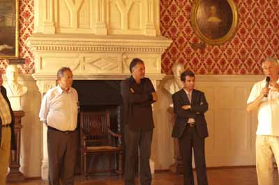 Exposition Reflets de Haute-Saintonge au Château de Jonzac. Exposition organisée par Isabelle et Amar Guillen.
