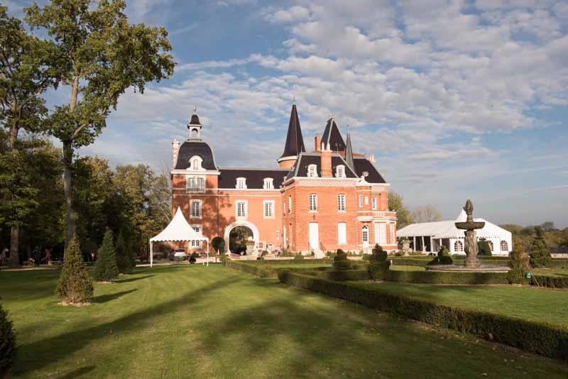 L'exposition 'Ambiances sur les étangs de la Dombes" a été installée au Château de Creusettes au coeur de la Dombes dans l'Ain. 