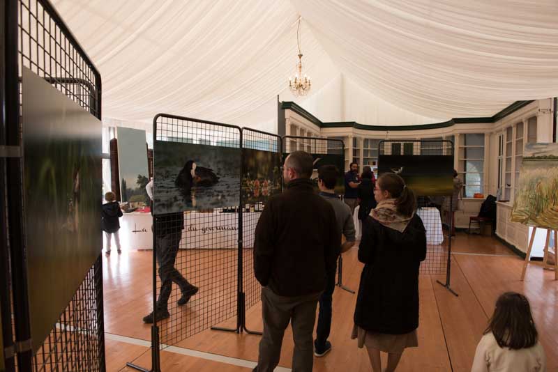 L'exposition 'Ambiances sur les étangs de la Dombes" a été installée au Château de Creusettes au coeur de la Dombes dans l'Ain. 