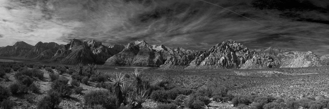 Red Rock Canyon in Nevada. Photograph in black and white by Amar Guillen, photographer artist.