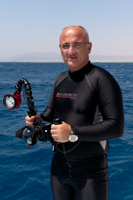 André