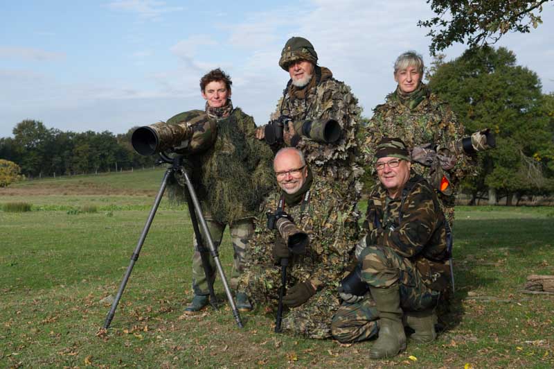 Les participants au voyage de photo animalière consacré au brame du cerf : Patricia, Daniel, Yves, Pascale et Jean-Jacques