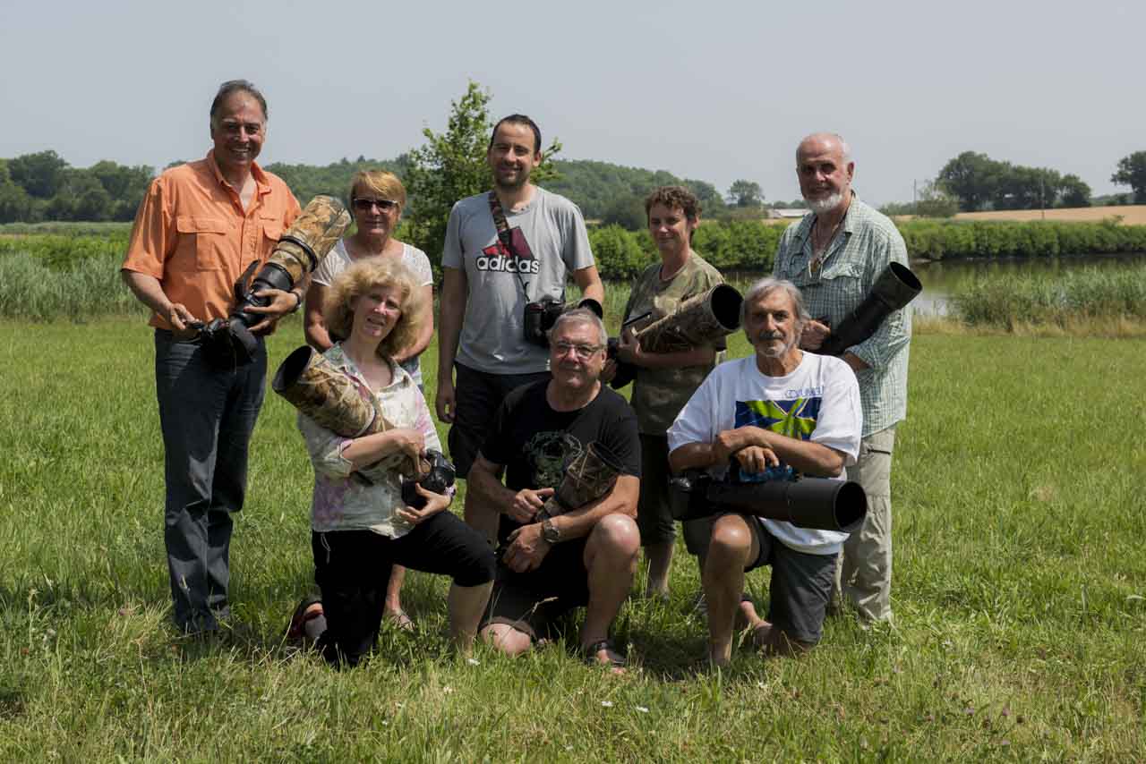 Les participants à ce stage de photo animalière en affûts flottants dans la Dombes en juin 2017 : Amar, Josiane, Annik, Grégory, Jean-Jacques, Patricia, James et Daniel.