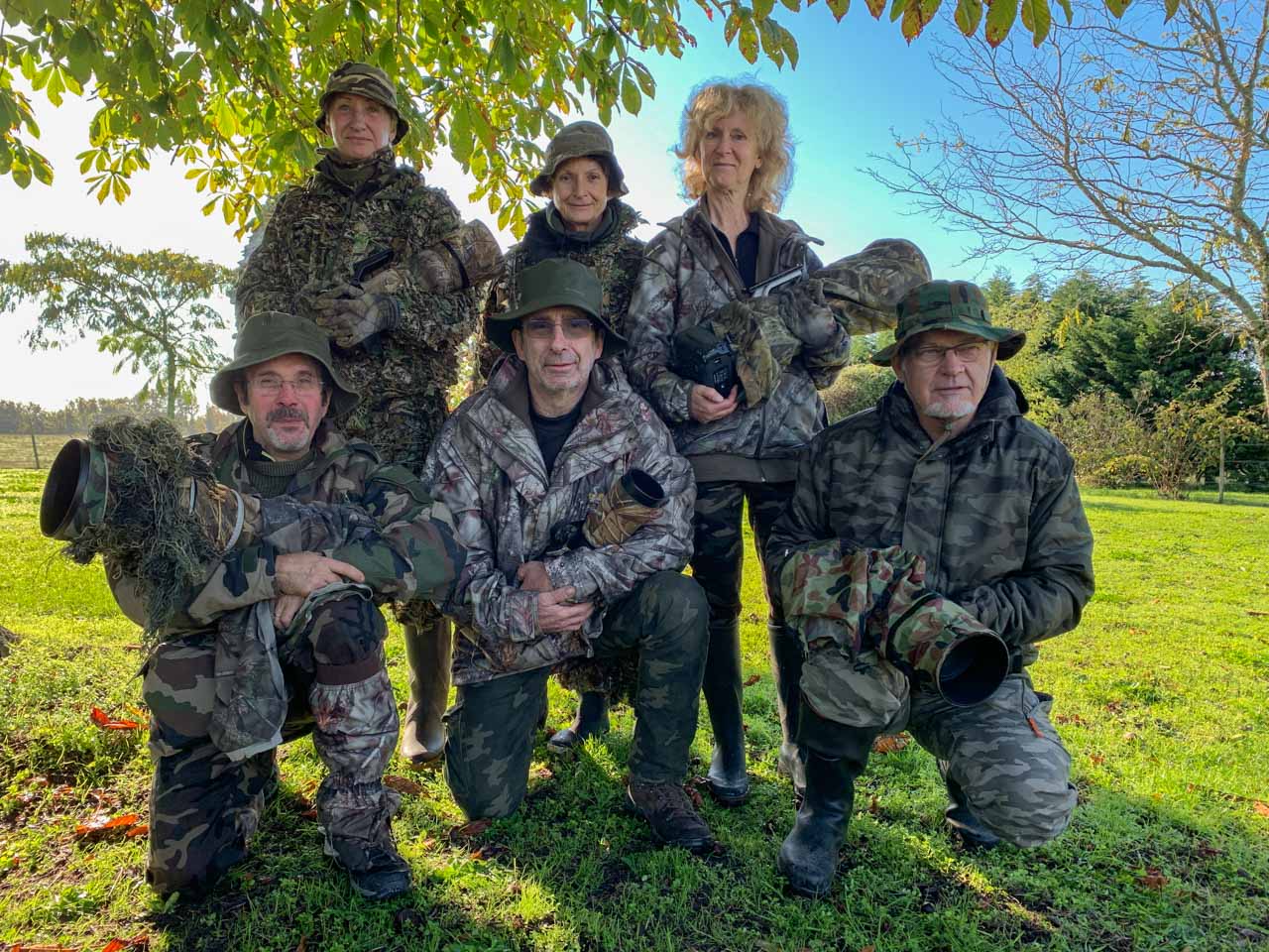Les participants au stage de photo animalière brame du cerf en Charente-Maritime du 26 octobre 2020 : Pascale, Marie Louise, Annik, Philippe, Didier, Michel.