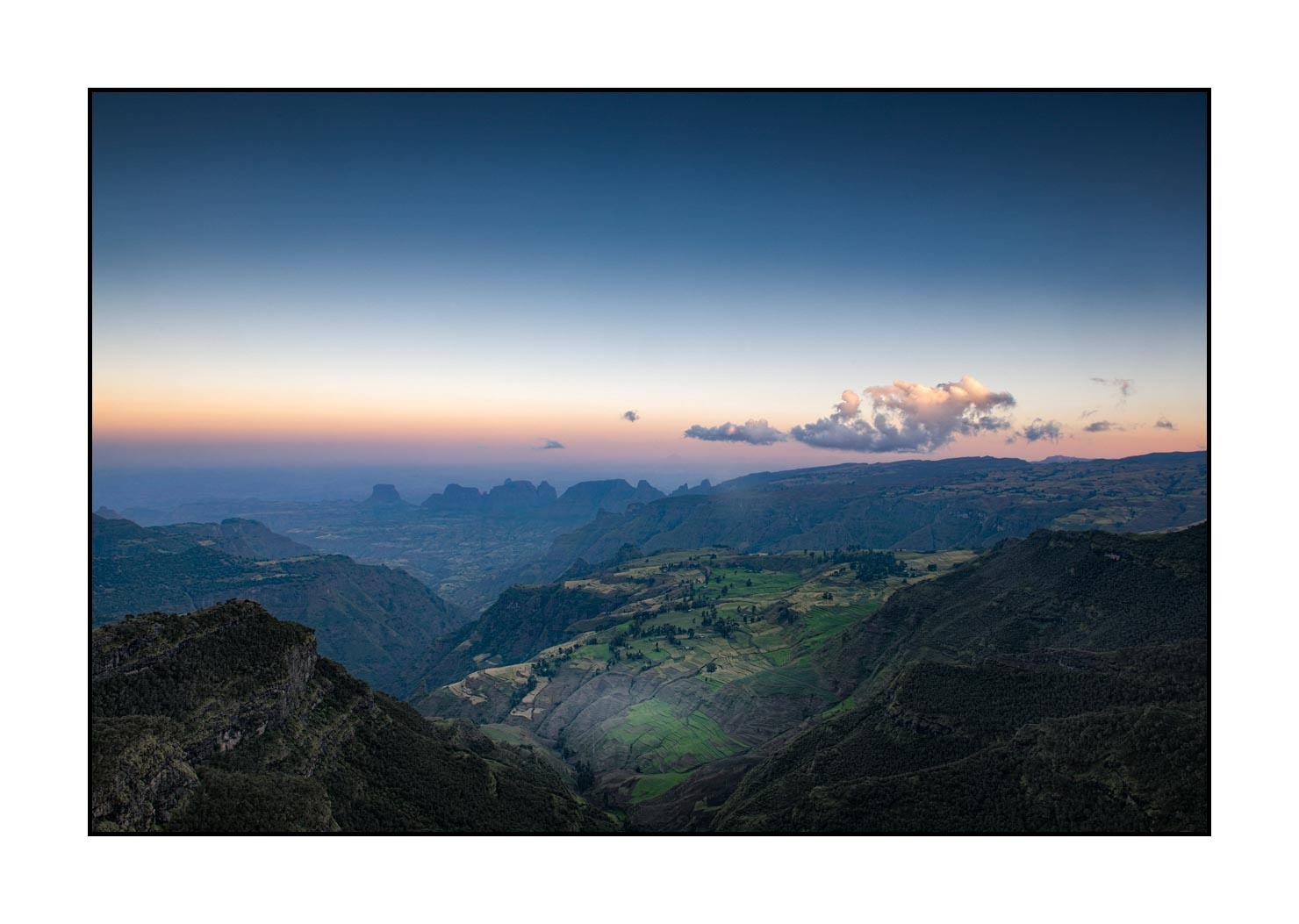 lumieres-et-couleurs/027-merveilles-naturelles-du-simien/edition-limitee/fr/08-paysages-monts-simien-ethiopie-en-couleur-20181111ETHSIM0057C