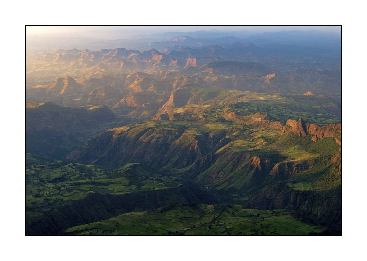 lumieres-et-couleurs/027-merveilles-naturelles-du-simien/edition-ouverte/en/open-edition-761-32C