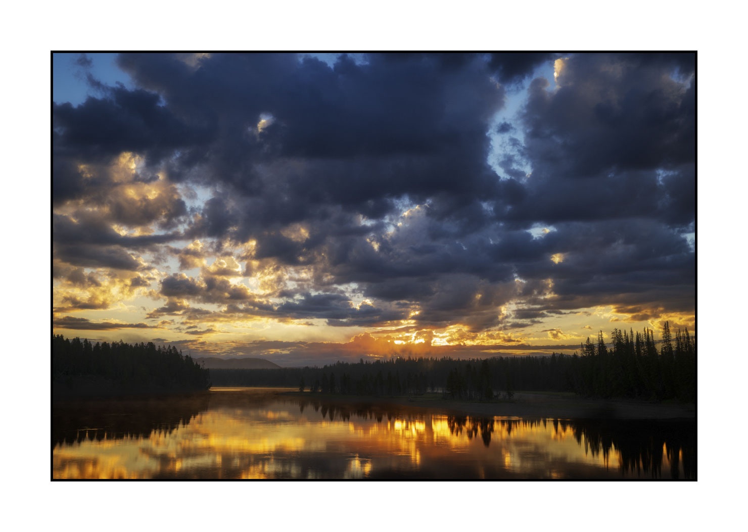 lumieres-et-couleurs/034-merveilles-naturelles-du-yellowstone-en-couleur/en/14-yellowstone-national-park-1836-32C