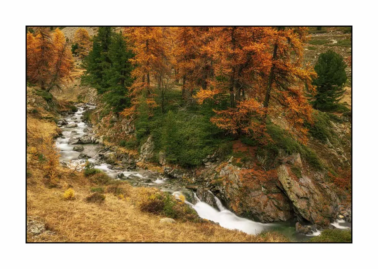 lumieres-et-couleurs/054-paysages-vallee-de-la-claree/en/05-landscape-valley-la-claree-alps-2019-32C