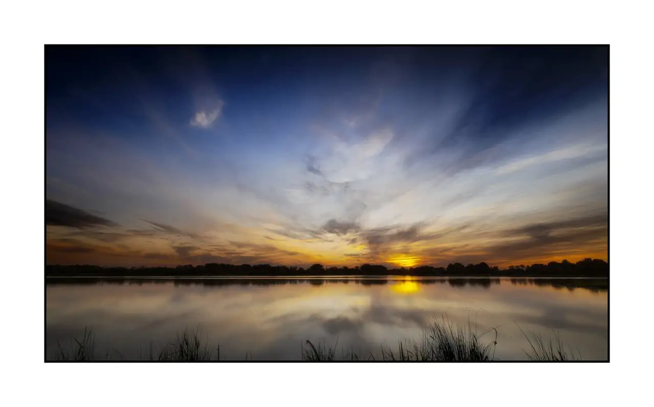 lumieres-et-couleurs/062-dans-l-intimite-de-la-dombes/en/03-landscape-pond-dombes-2174-169C