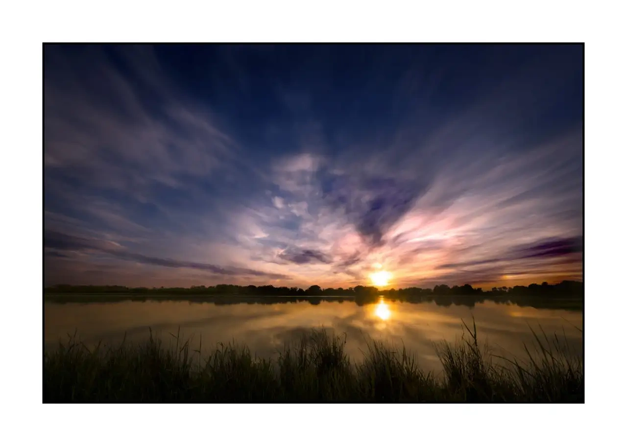 lumieres-et-couleurs/062-dans-l-intimite-de-la-dombes/fr/02-paysage-etang-dombes-2173-32C