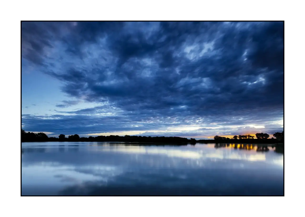 lumieres-et-couleurs/062-dans-l-intimite-de-la-dombes/fr/11-paysage-etang-dombes-2182-32C