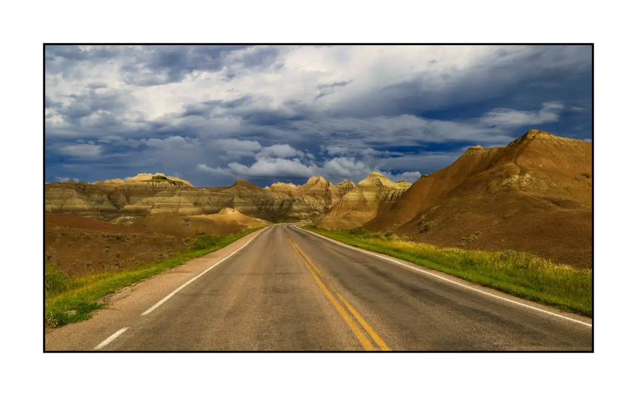 lumieres-et-couleurs/063-hymnes-silencieux-terre-badlands/en/01-landscape-badlands-dakota-2222-169C