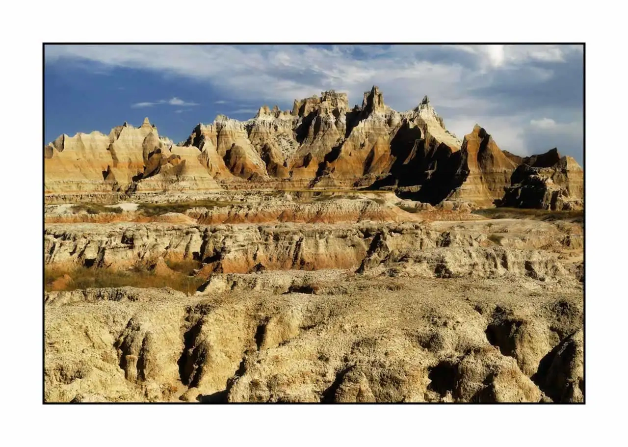 lumieres-et-couleurs/063-hymnes-silencieux-terre-badlands/fr/05-paysage-badlands-dakota-2226-32C