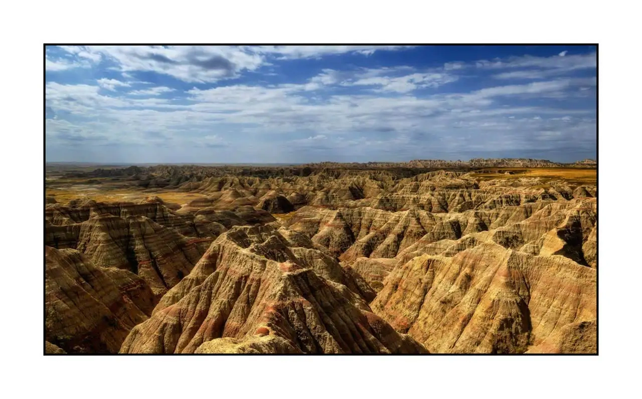 lumieres-et-couleurs/063-hymnes-silencieux-terre-badlands/fr/06-paysage-badlands-dakota-2227-169C