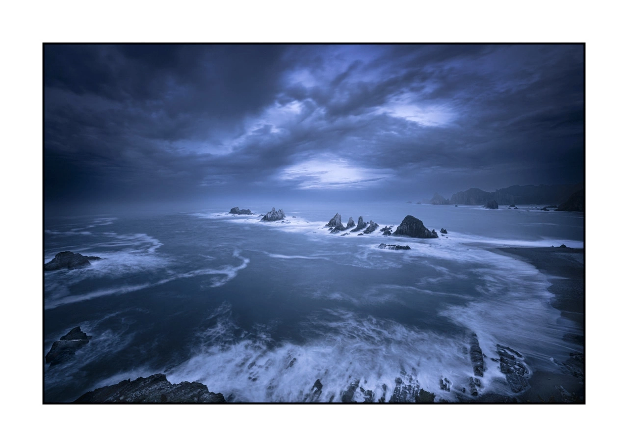 lumieres-et-couleurs/064-les-veilleurs-des-asturies/en/04-seascape-asturias-spain-2258-32C