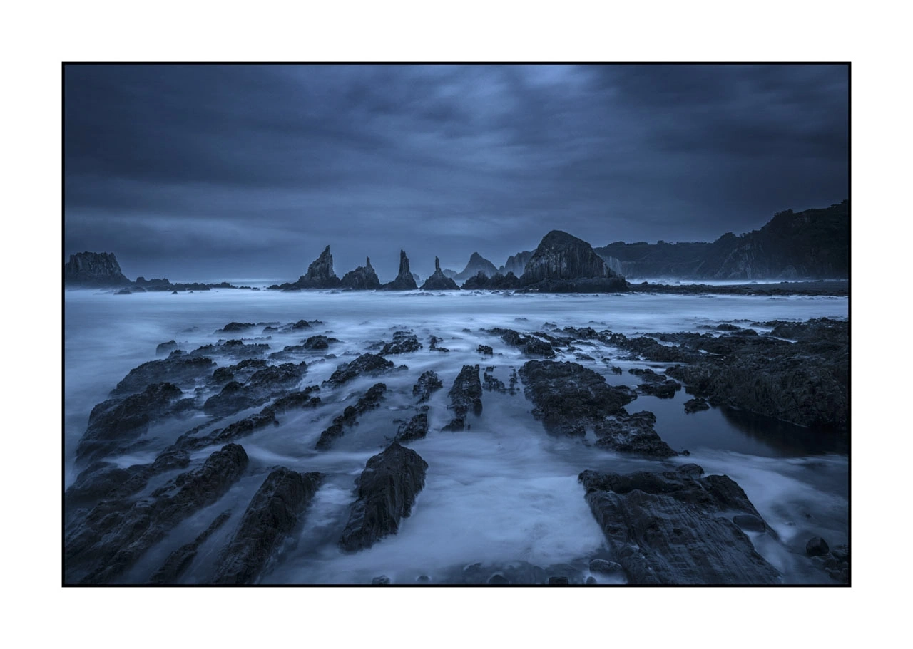 lumieres-et-couleurs/064-les-veilleurs-des-asturies/fr/03-paysage-cotier-asturies-espagne-2257-32C