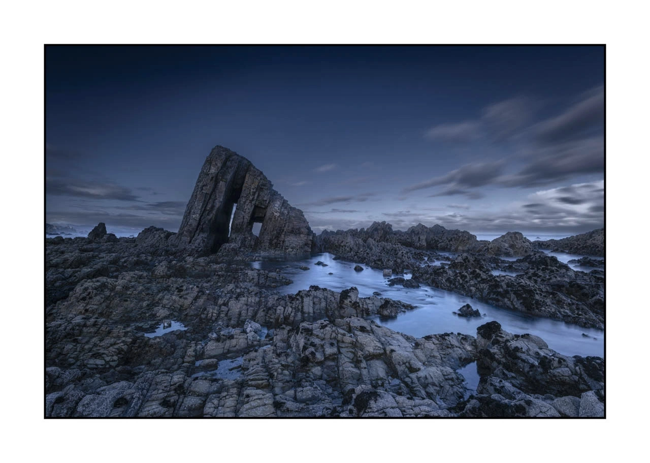 lumieres-et-couleurs/064-les-veilleurs-des-asturies/fr/13-paysage-cotier-asturies-espagne-2267-32C
