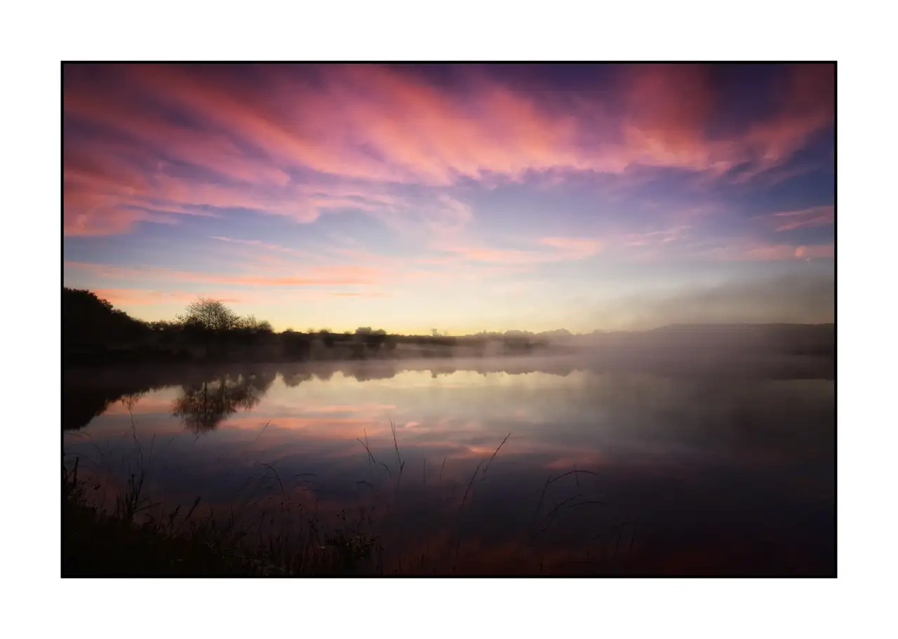 lumieres-et-couleurs/065-reflets-d-un-monde-apaise/en/01-landscape-haute-saintonge-pond-2310-32C