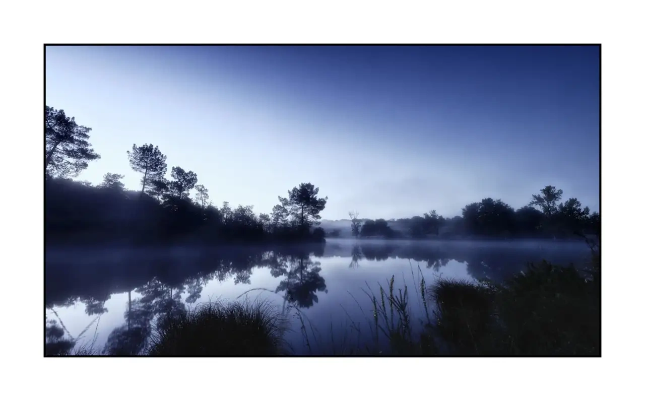 lumieres-et-couleurs/065-reflets-d-un-monde-apaise/en/07-landscape-haute-saintonge-pond-2316-169C