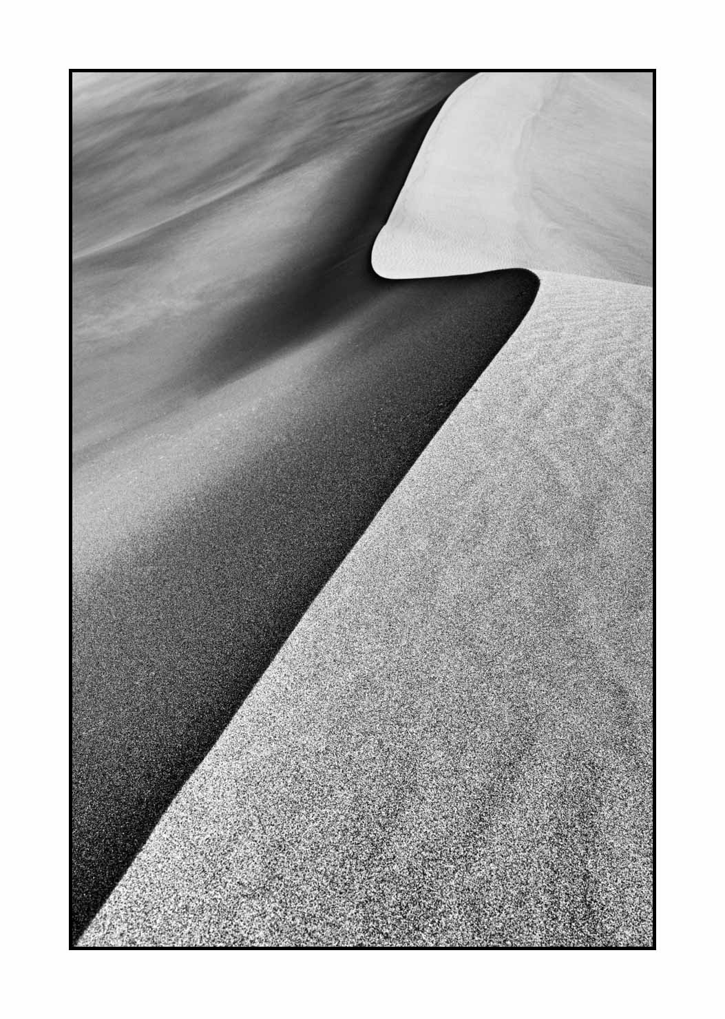 nuances-de-noirs-et-de-blancs/059-merveilles-naturelles-de-great-sand-dunes/en/07-great-sand-dune-black-and-white-200816GRSDUN0200B