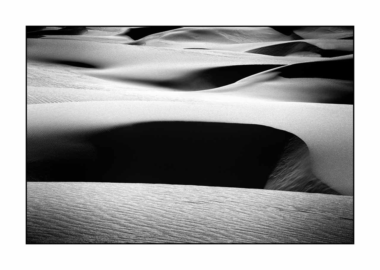 nuances-de-noirs-et-de-blancs/075-merveilles-white-sand-dunes/en/12-white-sand-dunes-black-and-white-221227WSDLAN0909B
