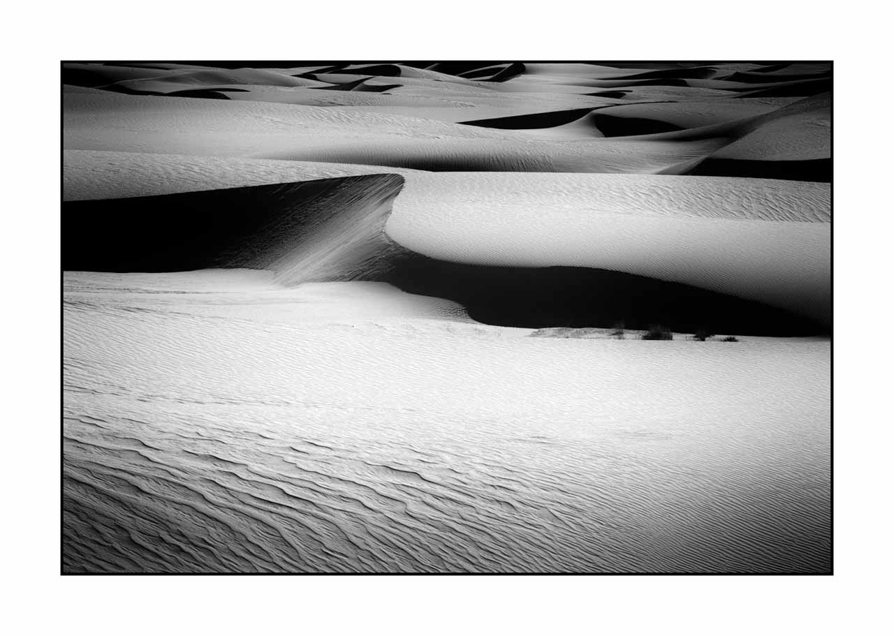 nuances-de-noirs-et-de-blancs/075-merveilles-white-sand-dunes/fr/17-white-sand-dunes-en-noir-et-blanc-221227WSDLAN0999B