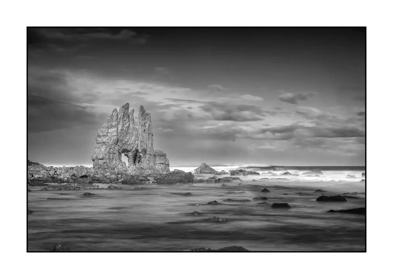 nuances-de-noirs-et-de-blancs/096-murmures-ame-atlantique/edition-limitee/fr/10-ocean-atlantique-asturies-espagne-2364-32B