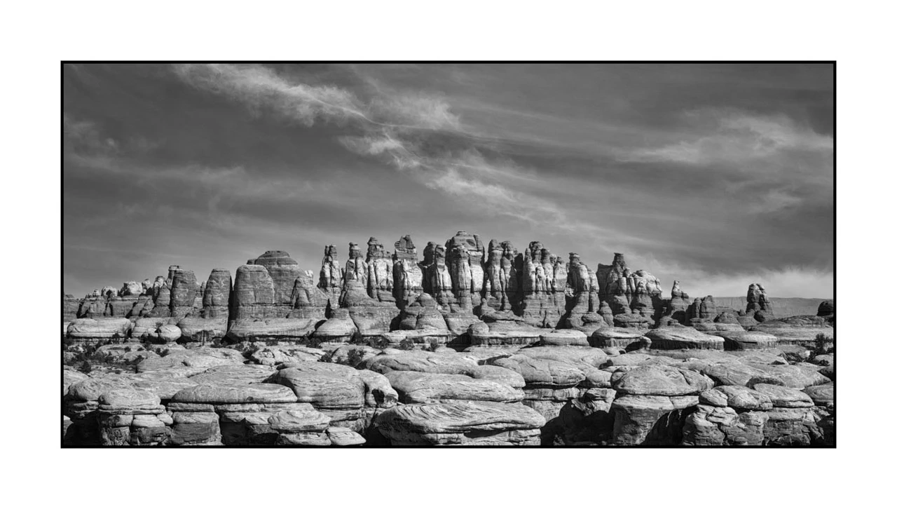 nuances-de-noirs-et-de-blancs/098-needles-noir-et-blanc/en/02-landscape-in-black-and-white-needles-canyonlands-2503-21B