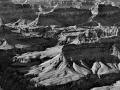 Le Grand Canyon en Arizona aux Etats-Unis en noir et blanc.