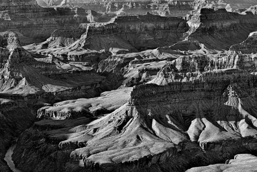 Le Grand Canyon en Arizona aux Etats-Unis en noir et blanc.