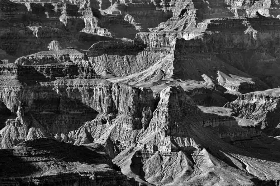 Le Grand Canyon en Arizona aux Etats-Unis en noir et blanc.