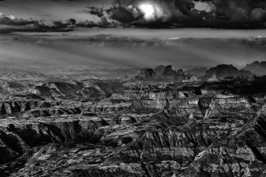 Photo de paysage en noir et blanc par  Amar Guillen, Artiste pho