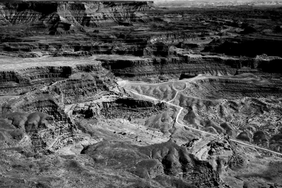 Photograph of a landscape in Black and White by Amar Guillen, ph