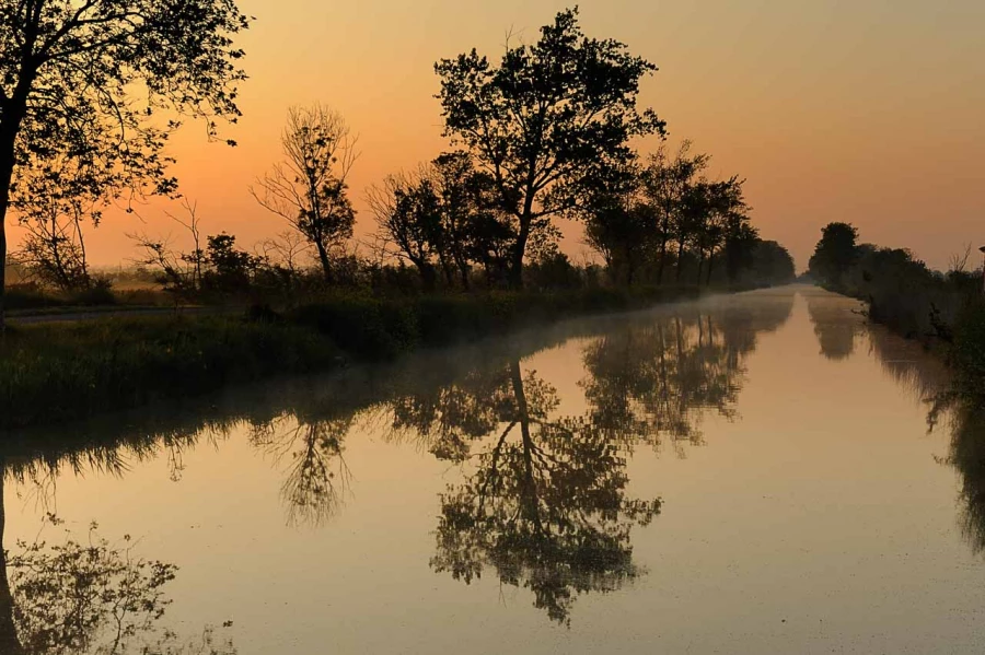 Photograph of a landscape in Color by Amar Guillen, photographer