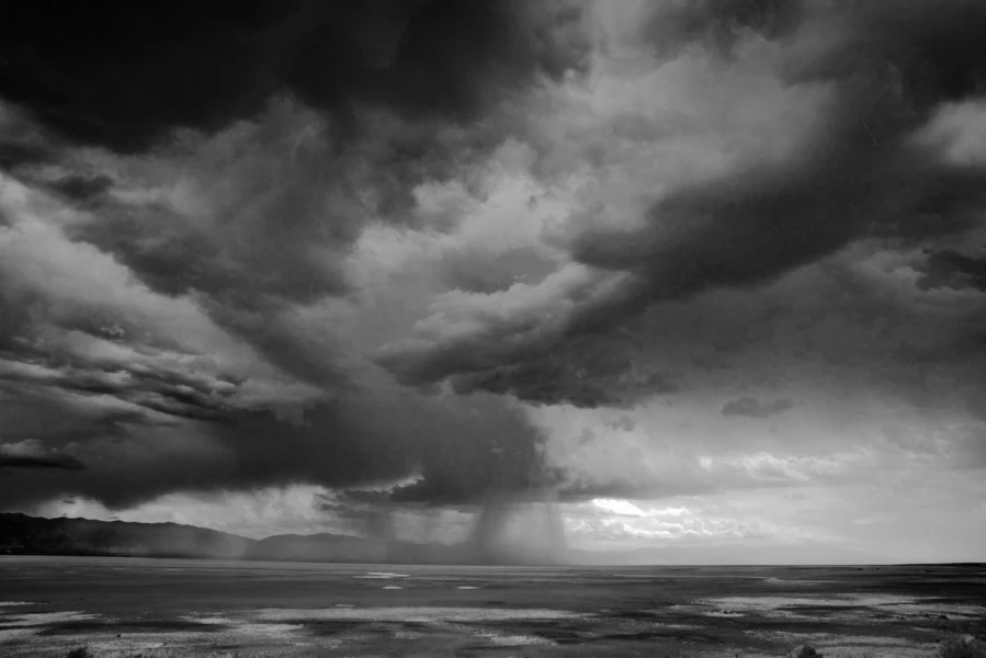 Photo de paysages en noir et blanc. Amar Guillen Photographe.
