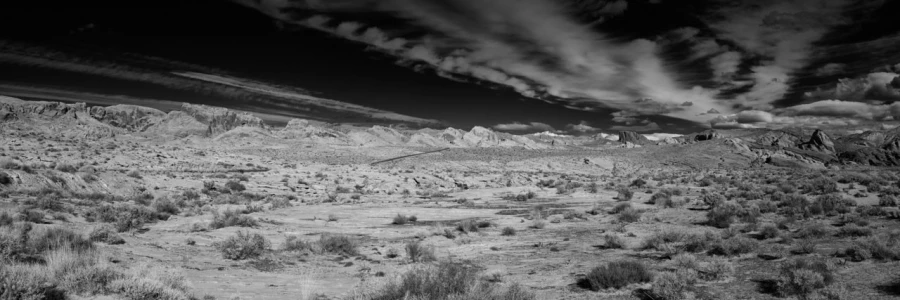 06 landscape of valley of fire in black and white amar guillen photographer
