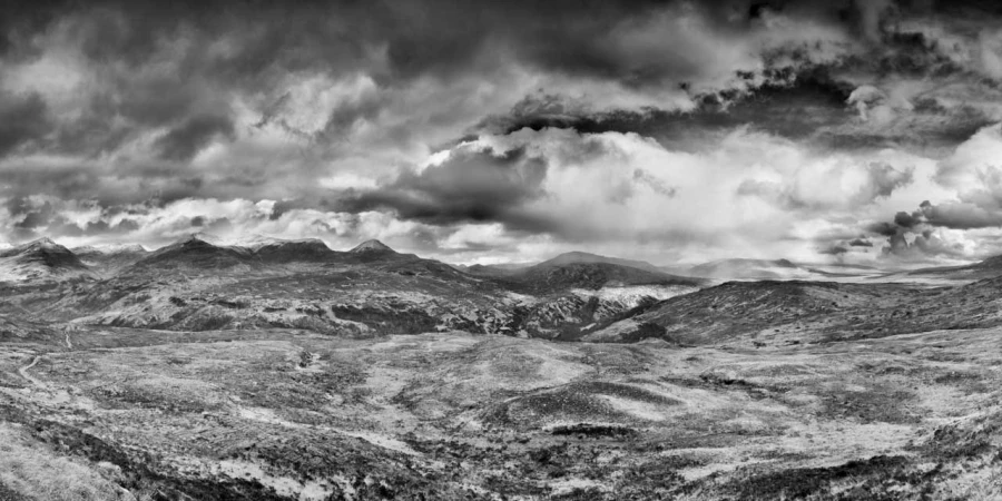 10 landscape mid highlands in scotland