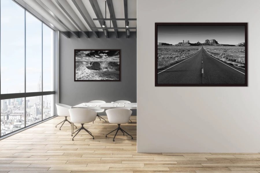 Exemple d'un tirage d'art accroché sur un mur et créé par Ama