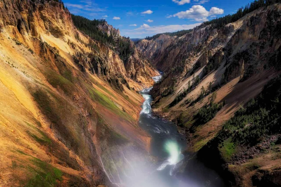 06 paysage du yellowstone en couleur
