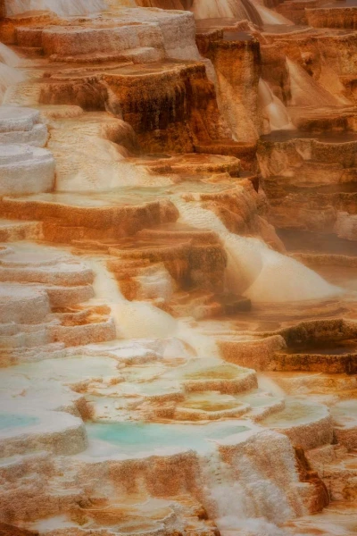 33 paysage du yellowstone en couleur