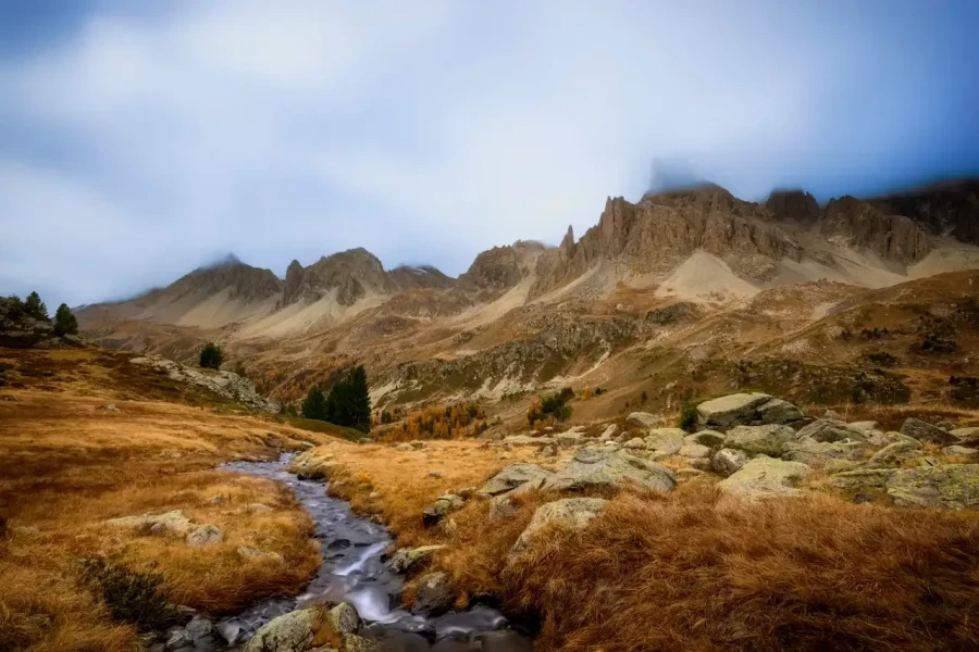 01 paysage vallee de la claree hautes alpes