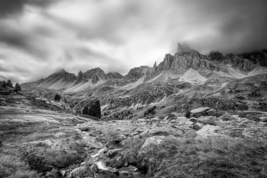 14 paysage vallee de la claree hautes alpes